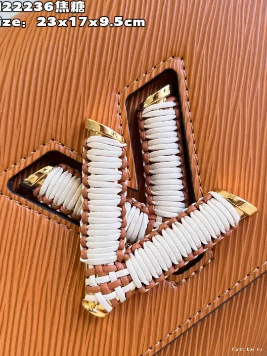 First bag ru TWIST VUITTON MM LOUIS 0707